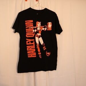 Harley Quinn T Shirt SZ Medium Women, Black Red, Short Sleeves